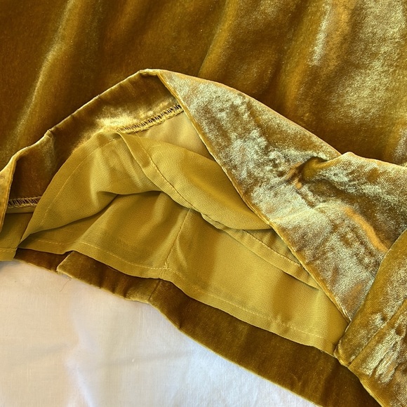 J.Crew Velvet Top. Sz 4 - Picture 5 of 6